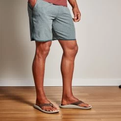 OluKai Ulele - Dark Wood -Trend Shoe Shop 10435 6363 102 M ULELE DkWoodDkWood