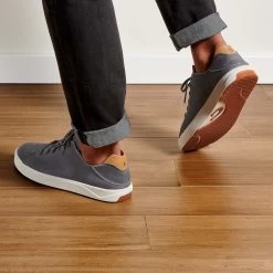 OluKai Lae‘ahi Lī ‘Ili - Charcoal -Trend Shoe Shop 10455 2626 102 M Lae ahiLi Ili ChrChr Web Opt