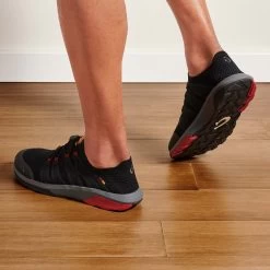 OluKai ‘Imaka Trainer - Black / Charcoal -Trend Shoe Shop 10462 4026 102 M ImakaTrainer BlkChr Web Opt