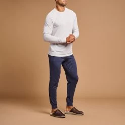 OluKai Mua 'Ili - Dark Wood / Silt -Trend Shoe Shop 10502 6321 103 M MUA ILI DkWoodSilt V1