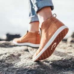 OluKai Hawai‘iloa Manu Hope - Fox / Off White -Trend Shoe Shop 20397 FX18 W 102 HawaiiloaManuHope FoxOfw