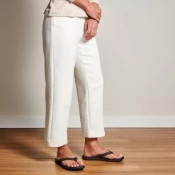 OluKai ‘Aukai - Black -Trend Shoe Shop 20442 4040 102 W AUKAI BlackBlack 2