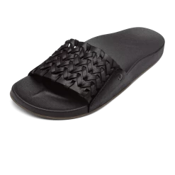 OluKai Kāmola - Black -Trend Shoe Shop 20497 4040 AMZ W Kamola BlkBlk