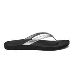 OluKai Puawe - Silver / Black