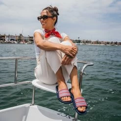 OluKai Kīpuni - Trench Blue / Stripe -Trend Shoe Shop 20508 DEZP 102 Kipuni